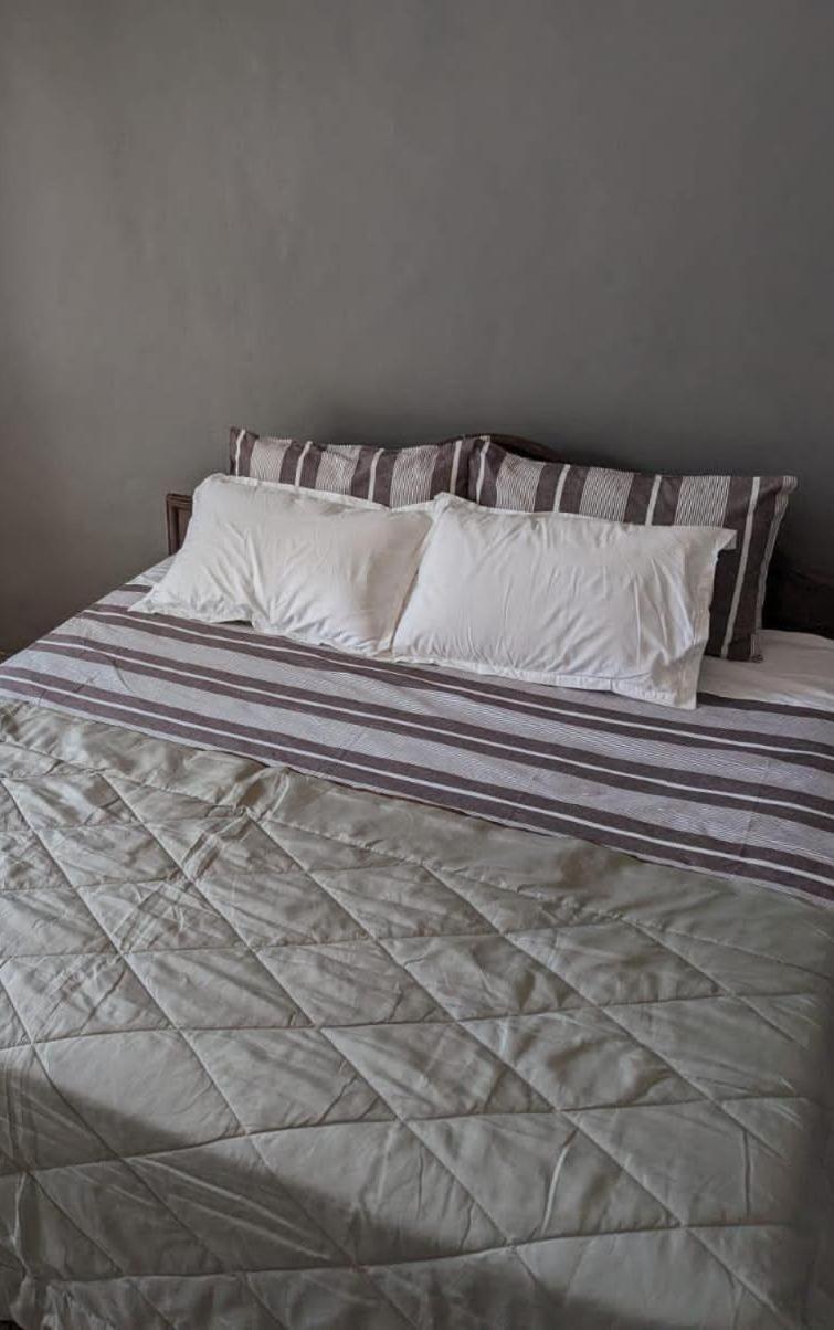 Swanky Sojourns Homestay Kolhapur Exteriör bild