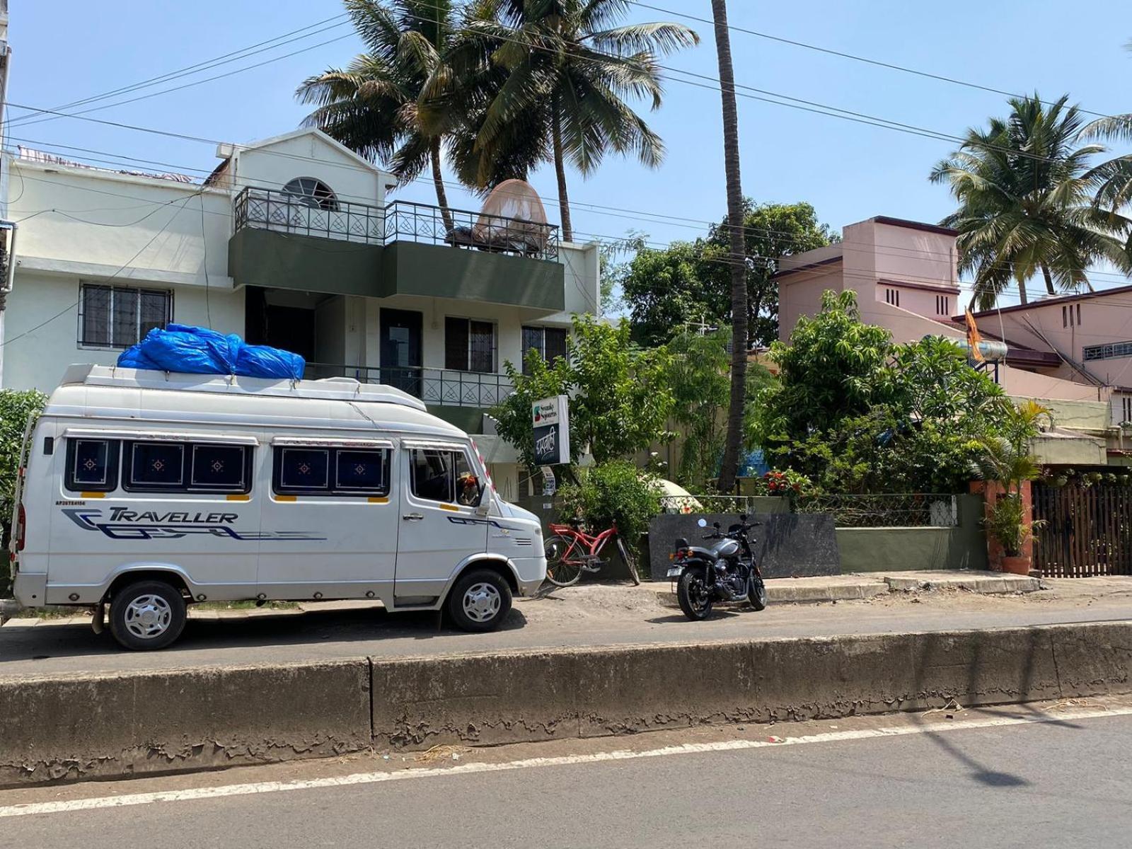 Swanky Sojourns Homestay Kolhapur Exteriör bild